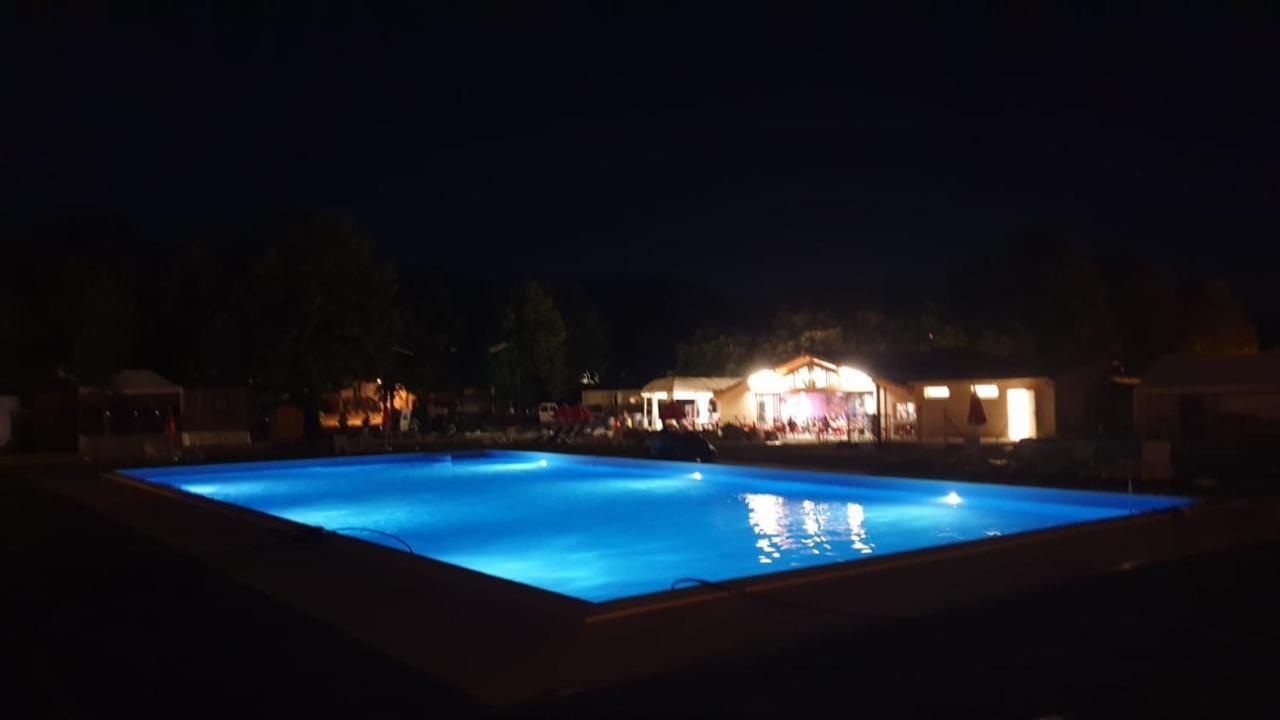 Camping Le Pre Cathare Лавелане Екстер'єр фото